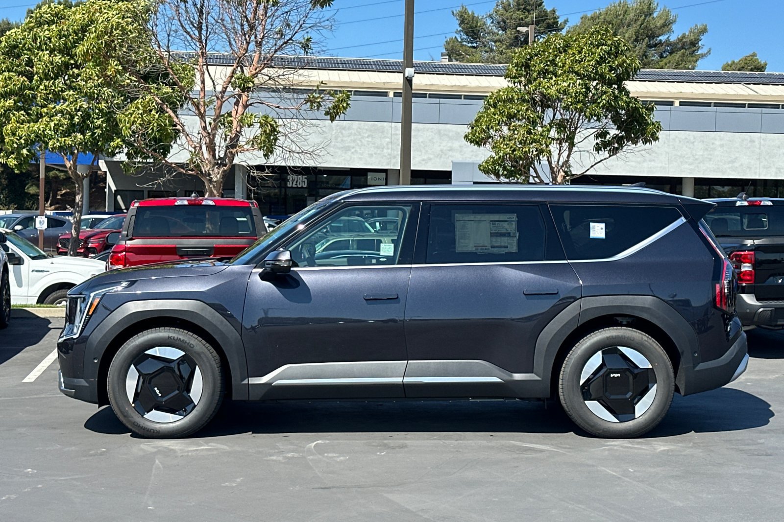 New 2026 Kia EV9 Wind AWD/4WD image 7
