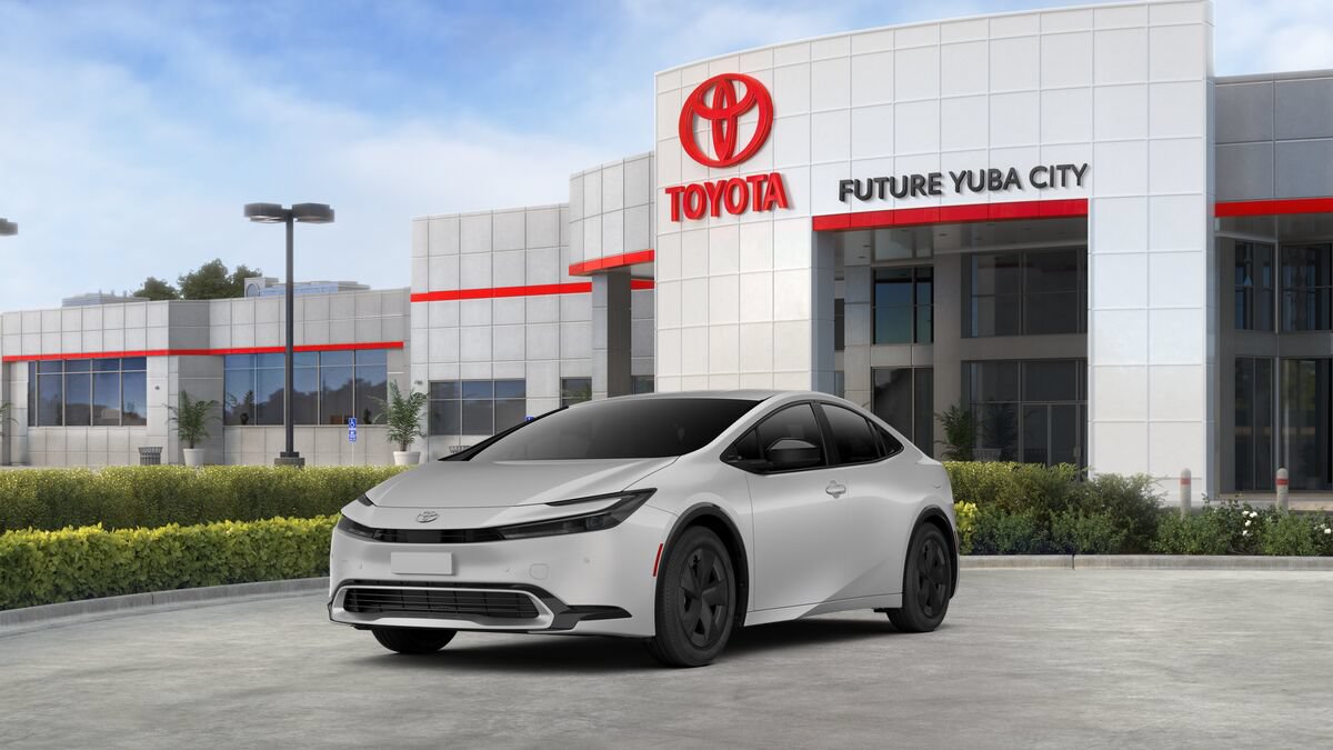 New 2027 Toyota Prius Plug-In Hybrid FWD image 1