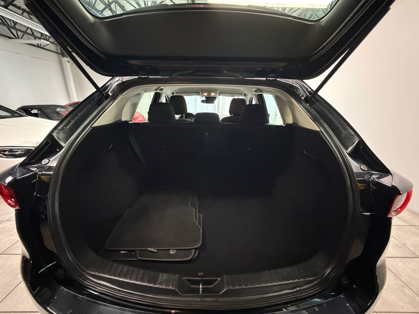 Used 2017 MAZDA CX-5 Sport AWD/4WD image 17