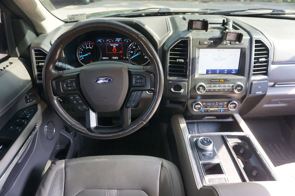 Used 2020 Ford Expedition Max Limited RWD image 5