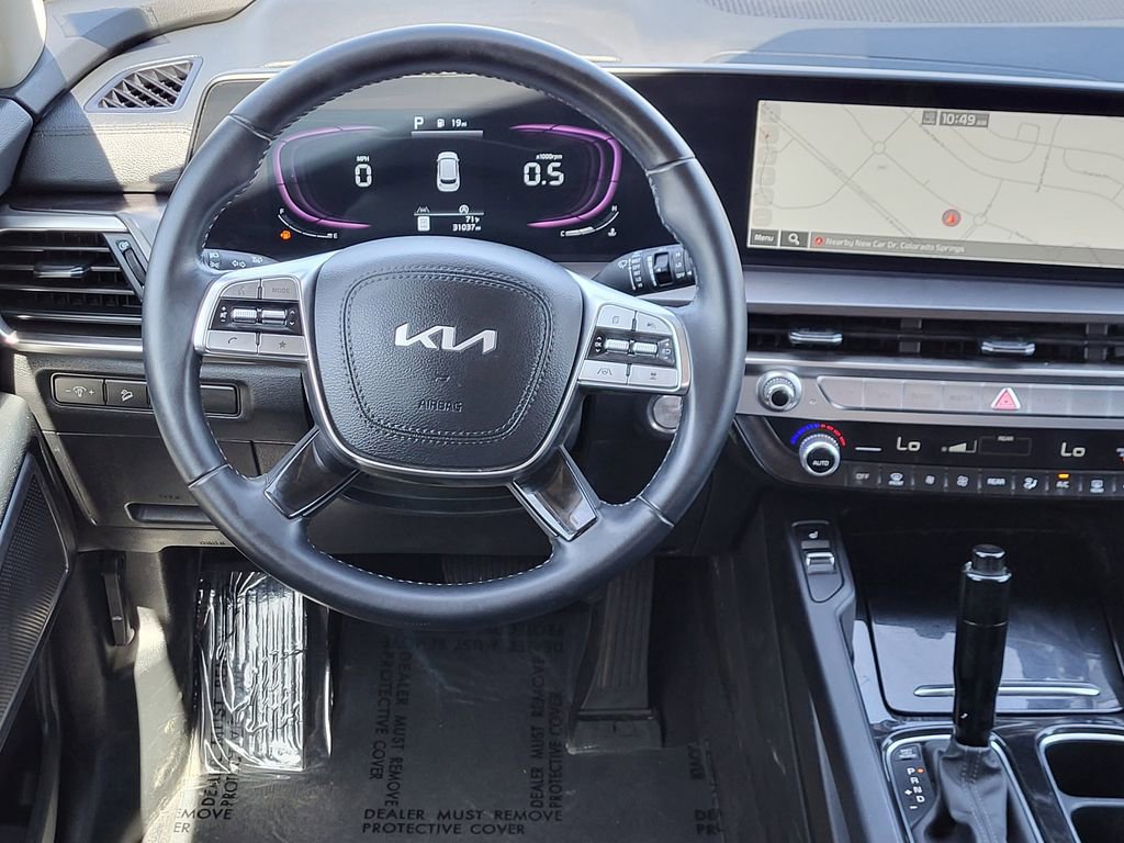Used 2024 Kia Telluride S w/ S Sunroof Package image 3