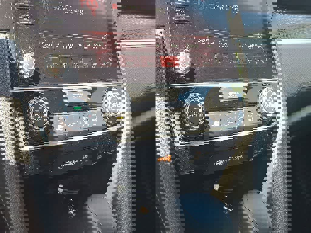 Used 2019 Honda Civic Sport image 19