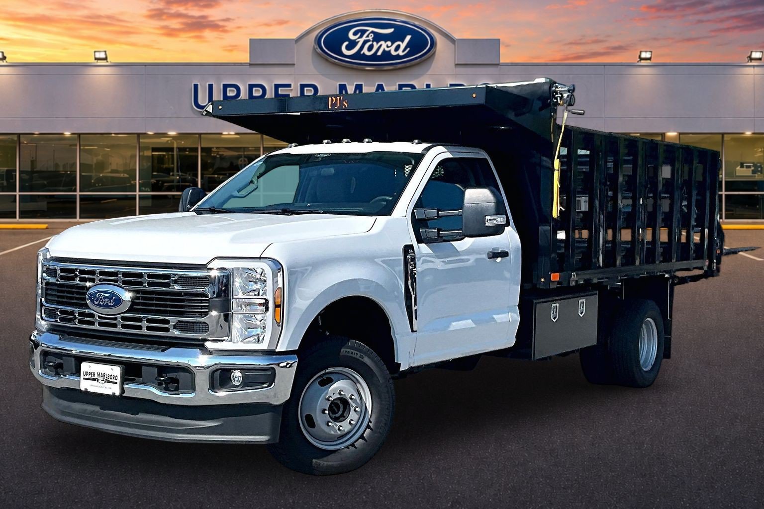New 2026 Ford F350 XL w/ XL Chrome Package AWD/4WD image 2