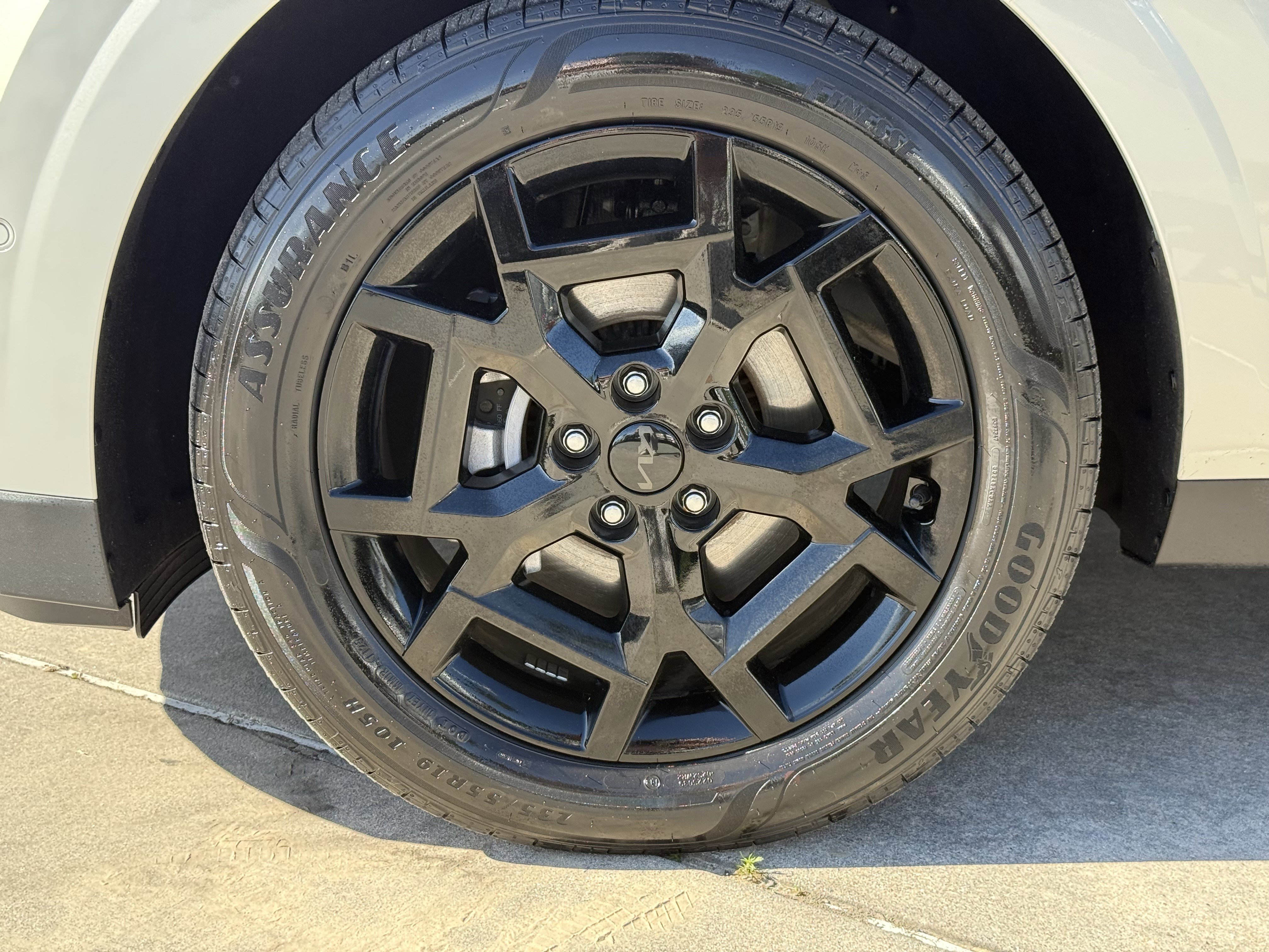 Used 2026 Kia Carnival SX Prestige image 11