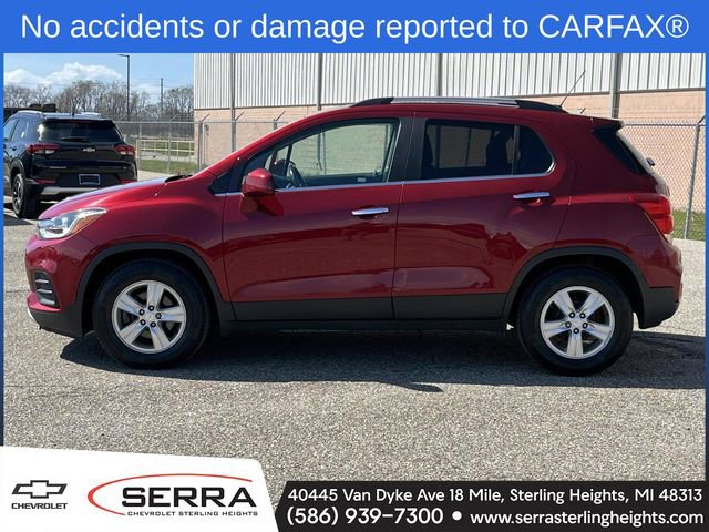 Used 2019 Chevrolet Trax LT w/ LT Convenience Package image 2