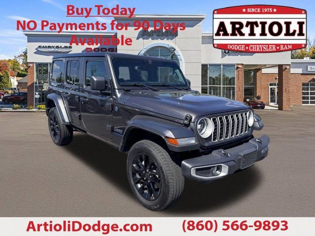 Used 2025 Jeep Wrangler Unlimited Sahara w/ Safety Group AWD/4WD image 1