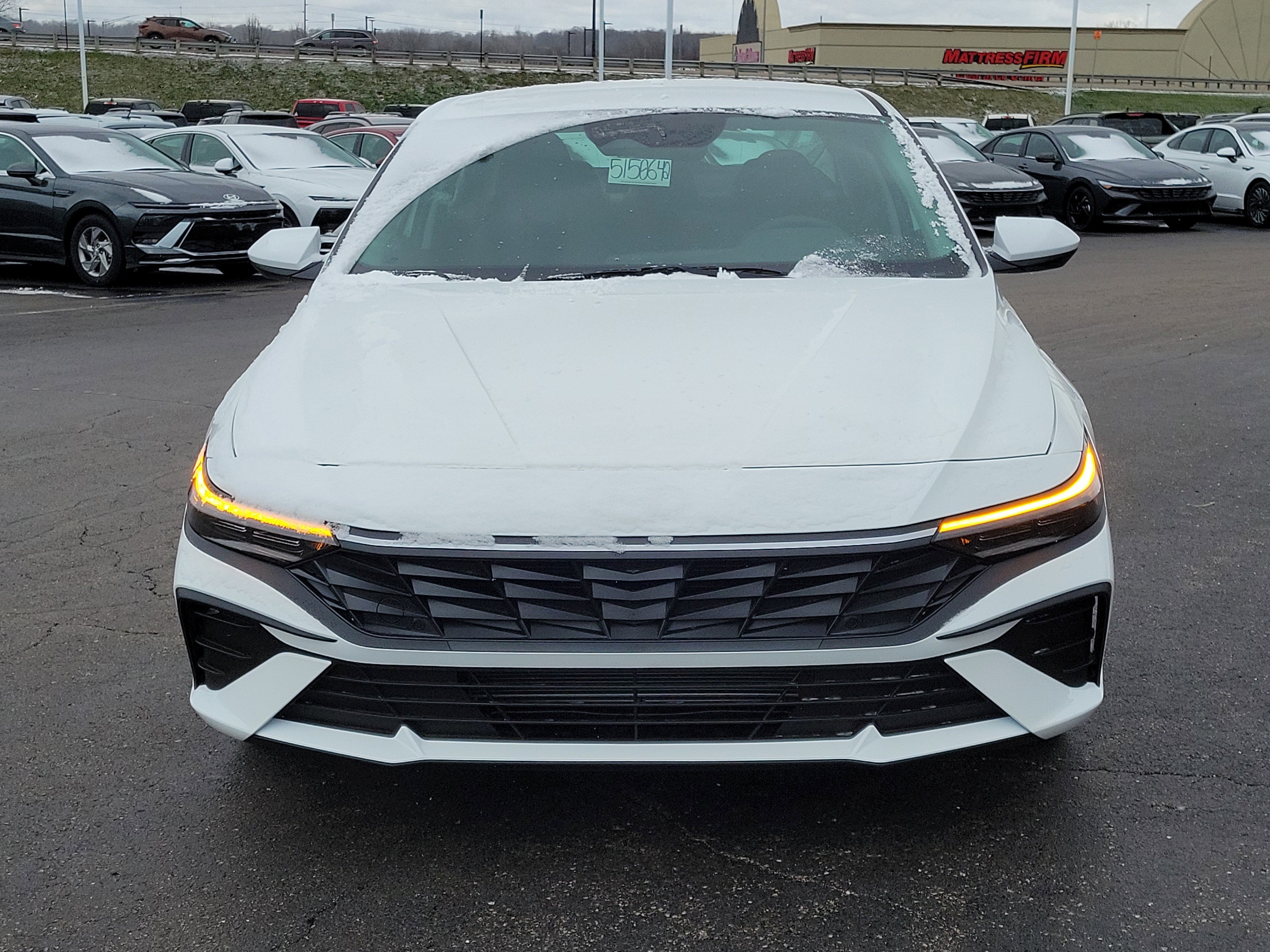 New 2026 Hyundai Elantra SE image 2