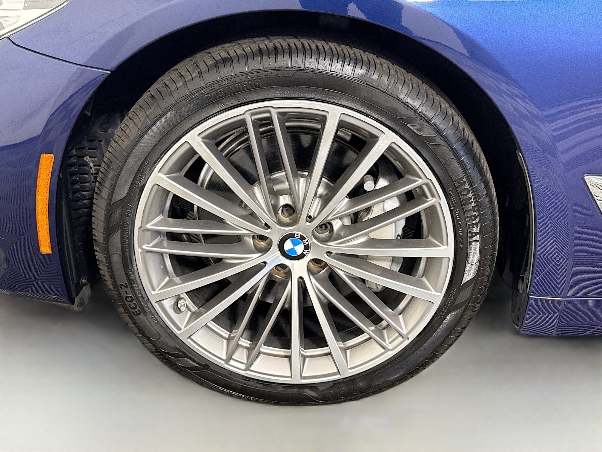 Used 2019 BMW 530i w/ Convenience Package image 38