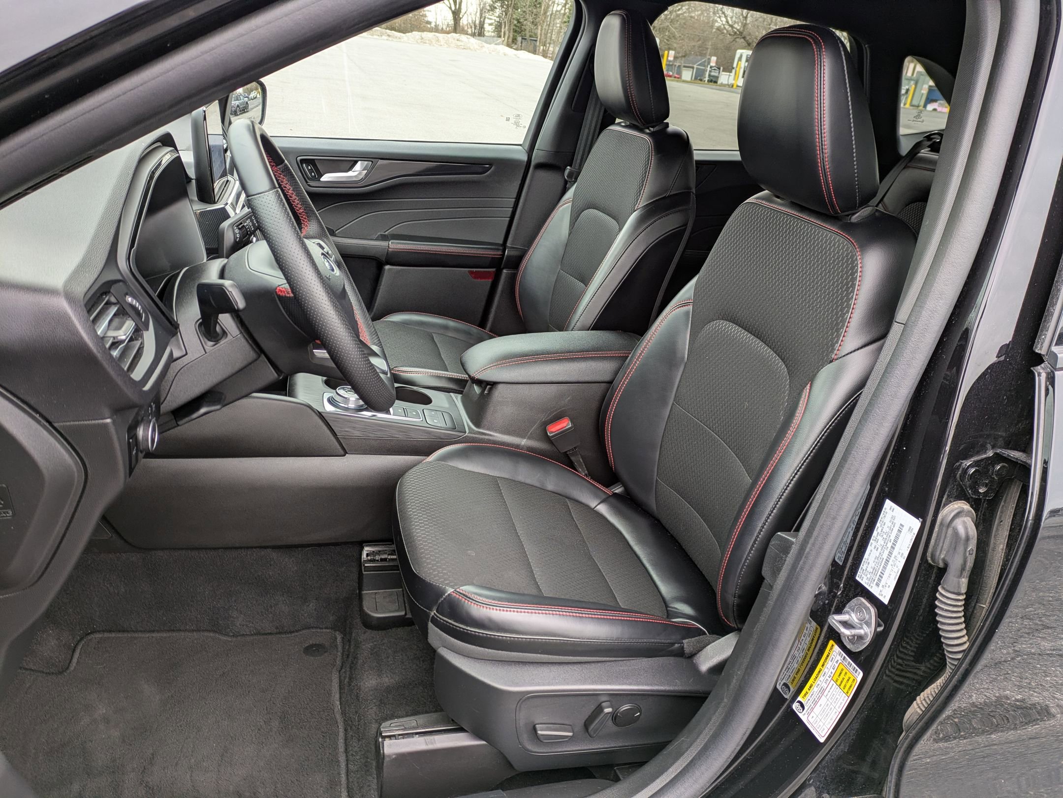 Used 2025 Ford Escape ST-Line Select image 7