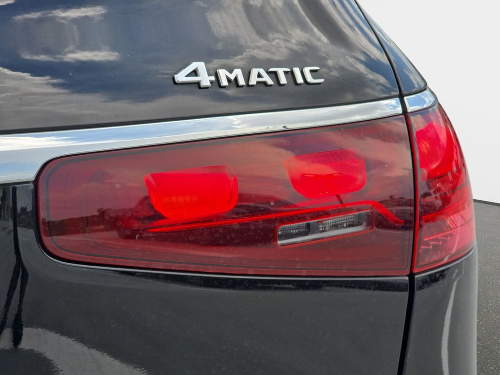 Used 2024 Mercedes-Benz GLS 450 4MATIC image 30