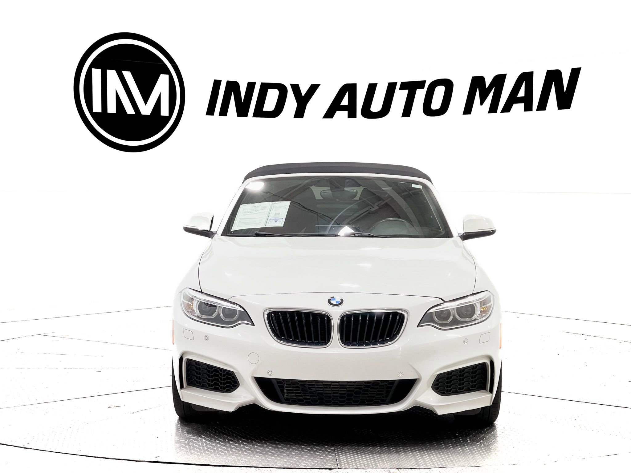 Used 2016 BMW 228i xDrive Convertible image 9