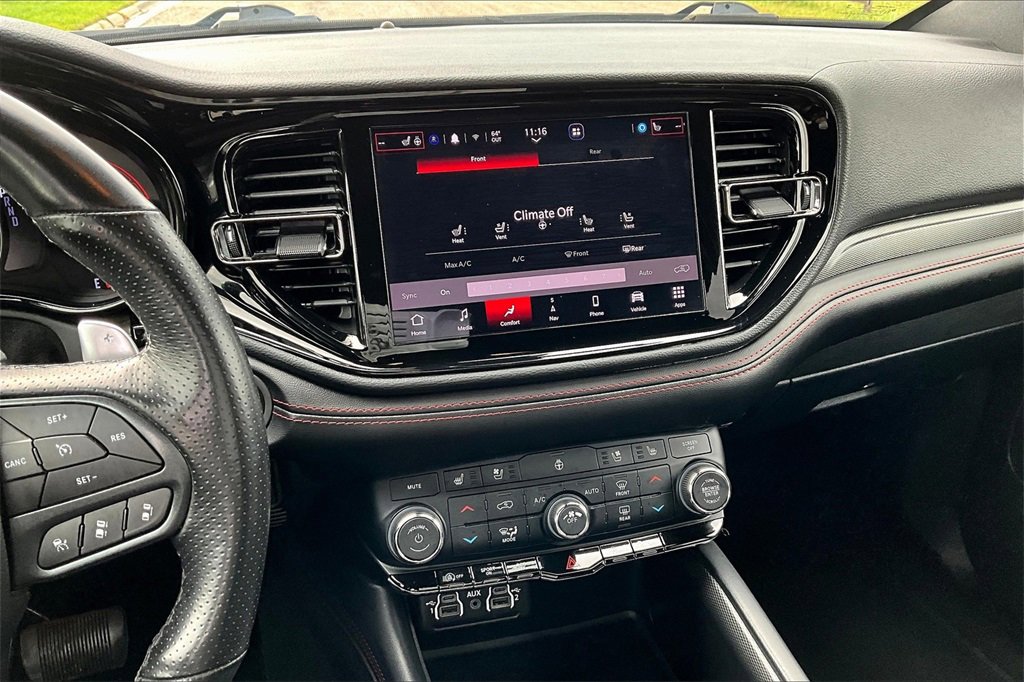 Used 2023 Dodge Durango GT image 6