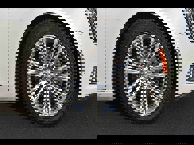 Used 2019 Cadillac XTS Luxury image 35