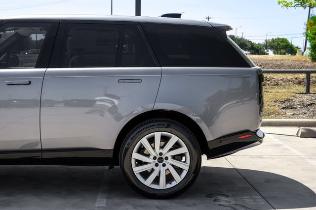 New 2026 Land Rover Range Rover SE AWD/4WD image 14
