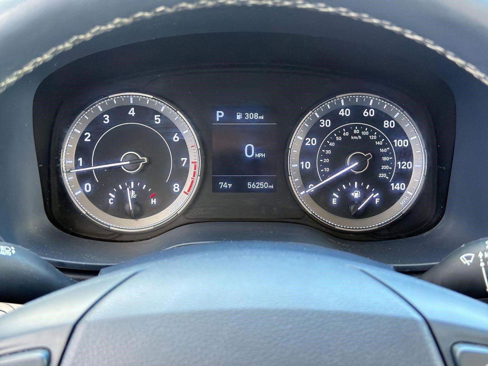 Used 2022 Hyundai Venue Limited FWD image 19