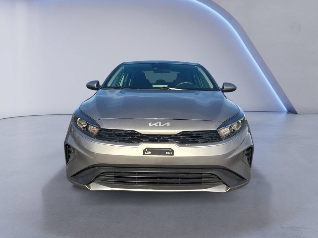 Used 2023 Kia Forte LXS FWD image 9
