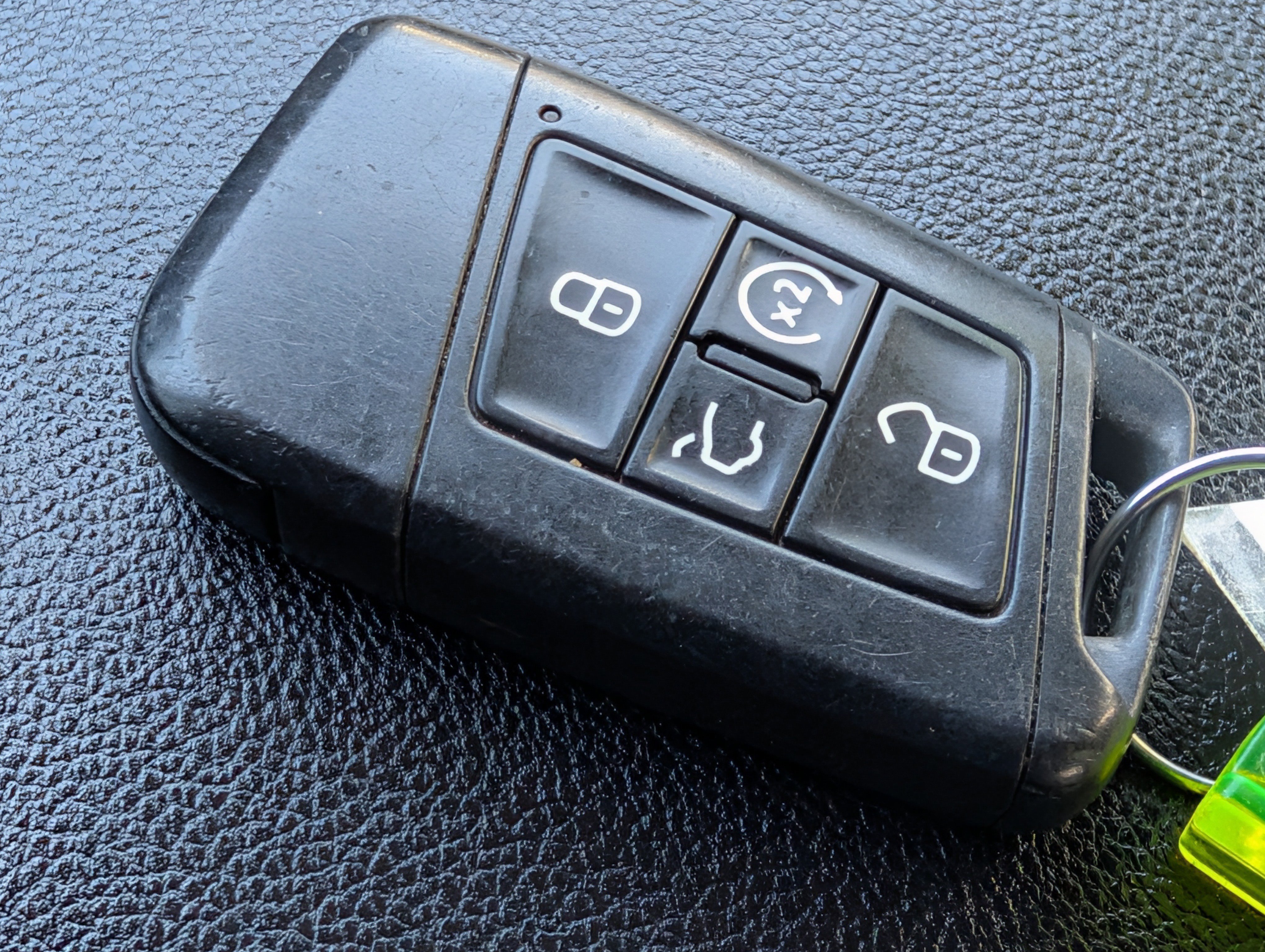 Used 2019 Volkswagen Atlas SE AWD/4WD image 34