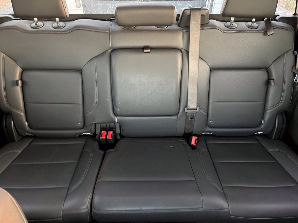 Used 2025 GMC Sierra 1500 SLT RWD image 18
