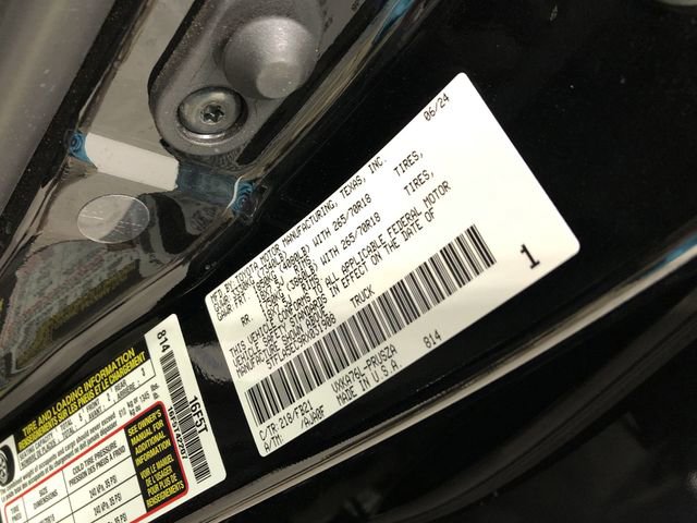 Used 2024 Toyota Tundra SR5 w/ TRD Off-Road Package AWD/4WD image 31