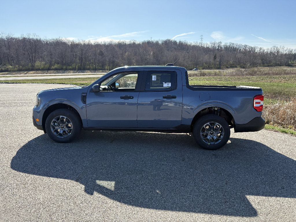 New 2026 Ford Maverick XLT image 2