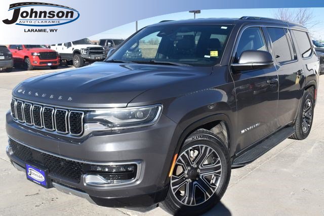 Used 2022 Jeep Wagoneer Series III AWD/4WD image 1