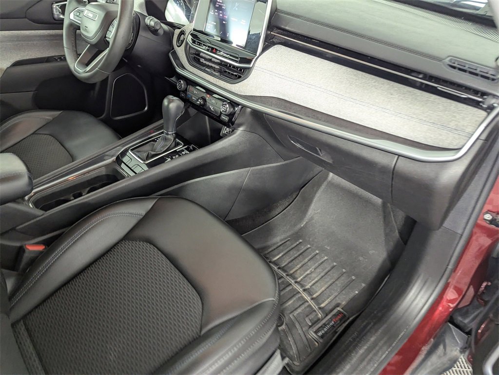 Used 2022 Jeep Compass Latitude image 35