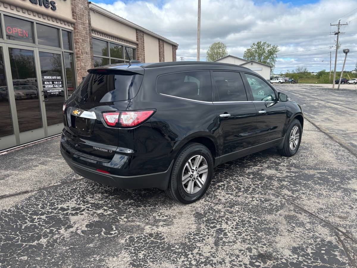 Used 2016 Chevrolet Traverse LT image 3