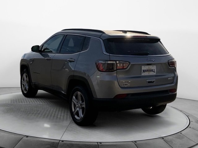 Used 2024 Jeep Compass Latitude w/ Sun and Sound Group image 5