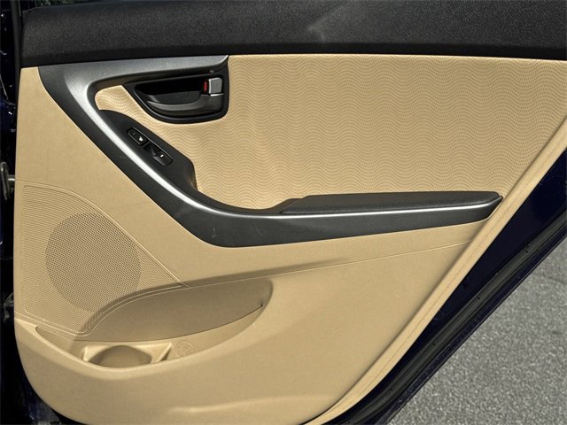 Used 2013 Hyundai Elantra Limited image 17