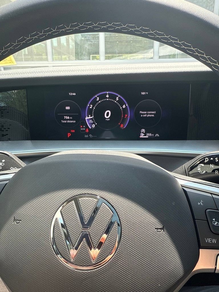 Used 2026 Volkswagen Tiguan SE AWD/4WD image 13