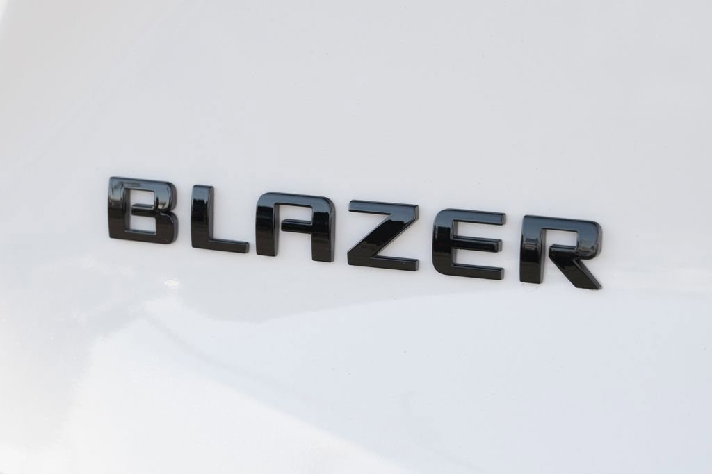 New 2026 Chevrolet Blazer LT w/ Convenience Package image 13