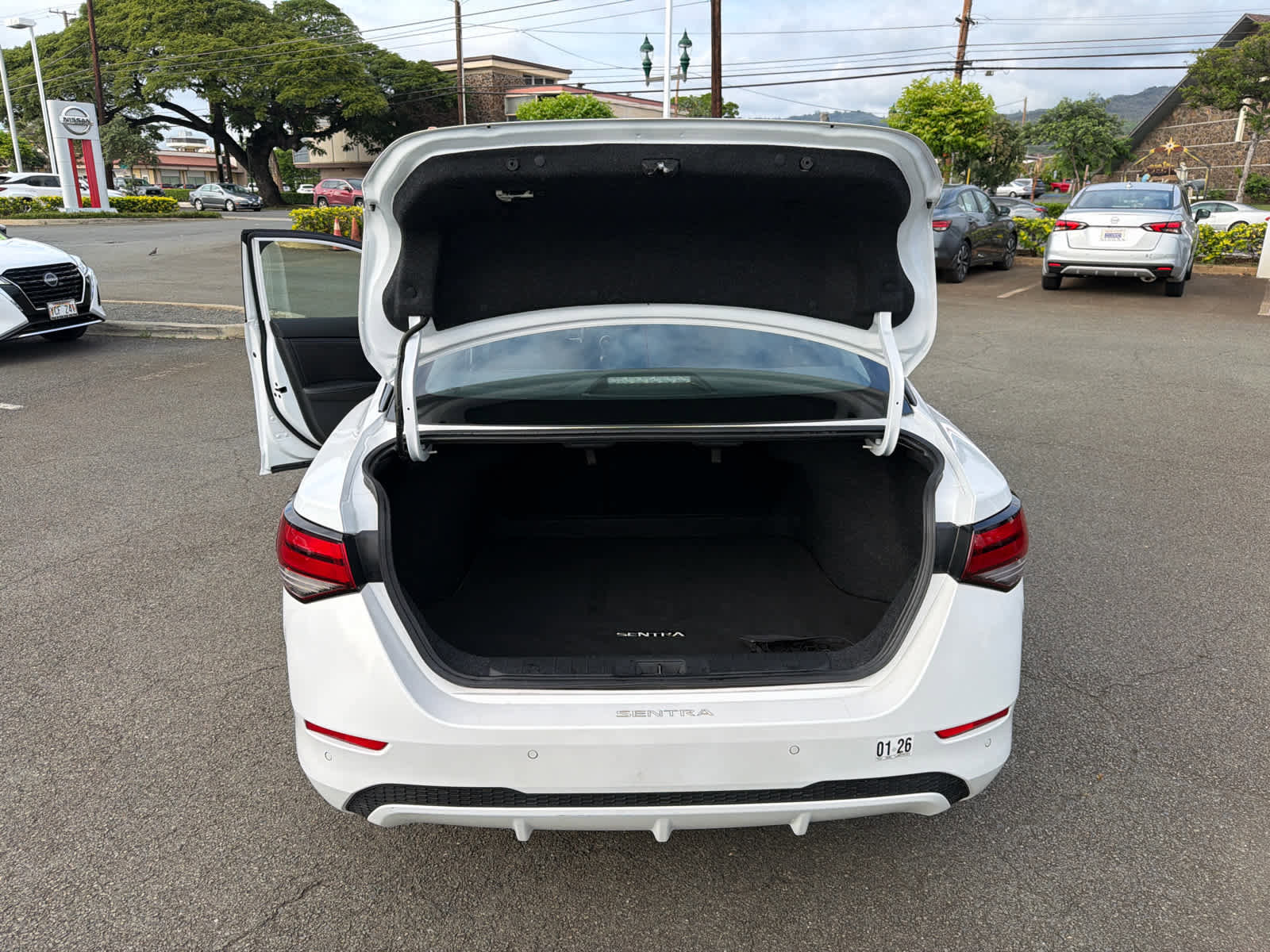 Certified 2022 Nissan Sentra SV w/ All-Weather Package image 11