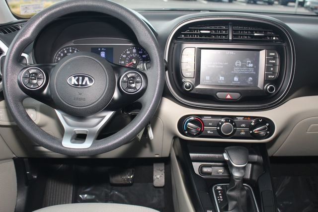 Used 2020 Kia Soul LX image 6