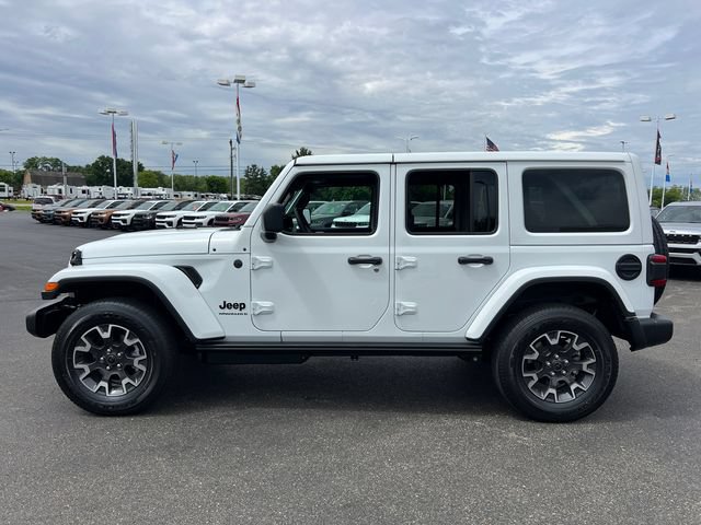 New 2026 Jeep Wrangler Unlimited Sahara w/ Safety Group AWD/4WD image 4
