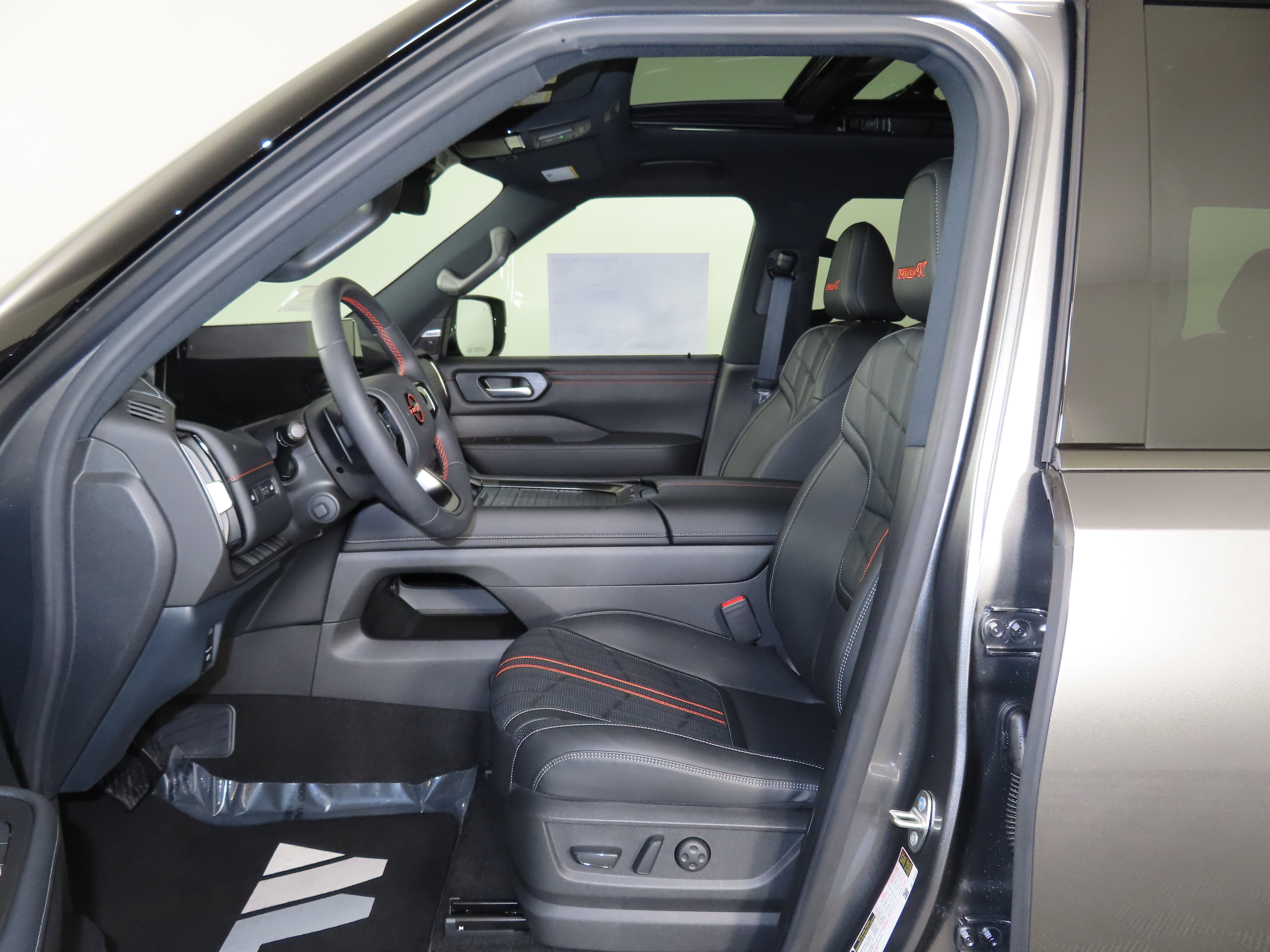 New 2026 Nissan Armada PRO-4X image 4