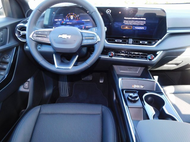 New 2026 Chevrolet Equinox LT w/ Convenience Package II image 16