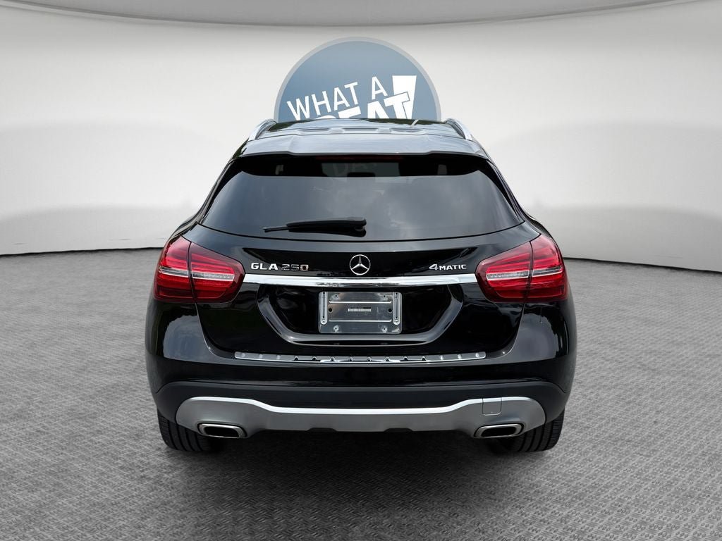 Used 2020 Mercedes-Benz GLA 250 4MATIC image 5