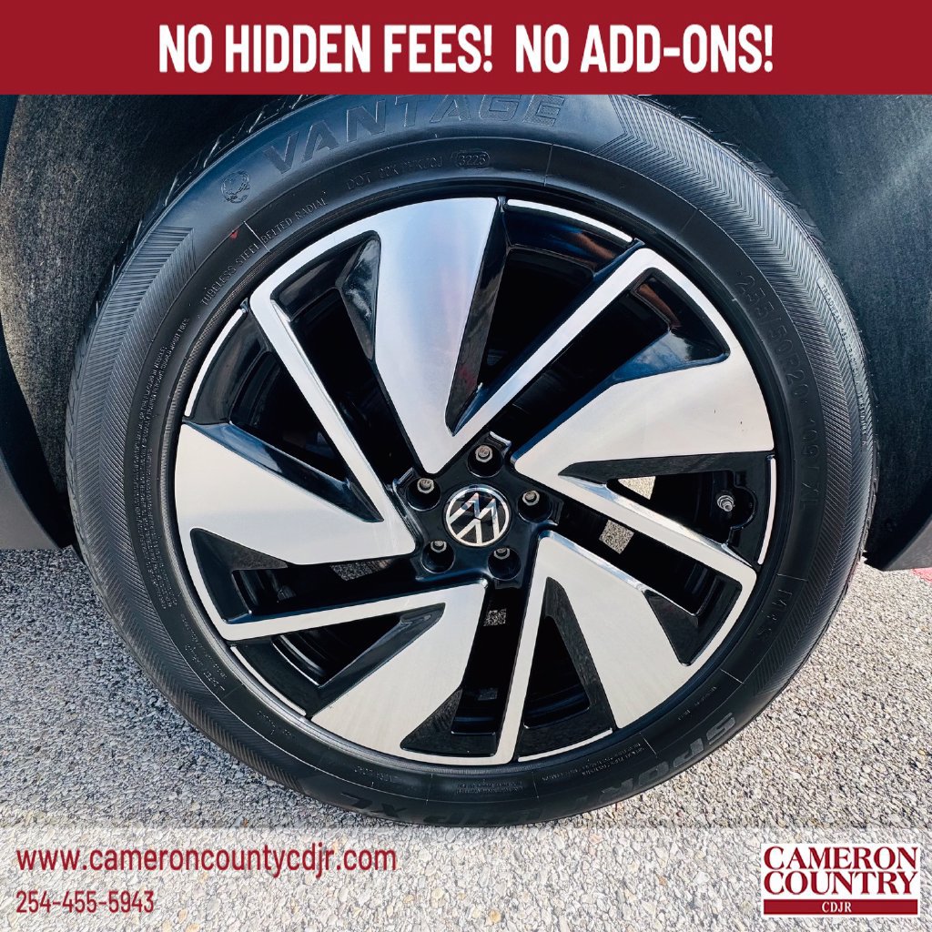 Used 2025 Volkswagen Atlas SE FWD image 10