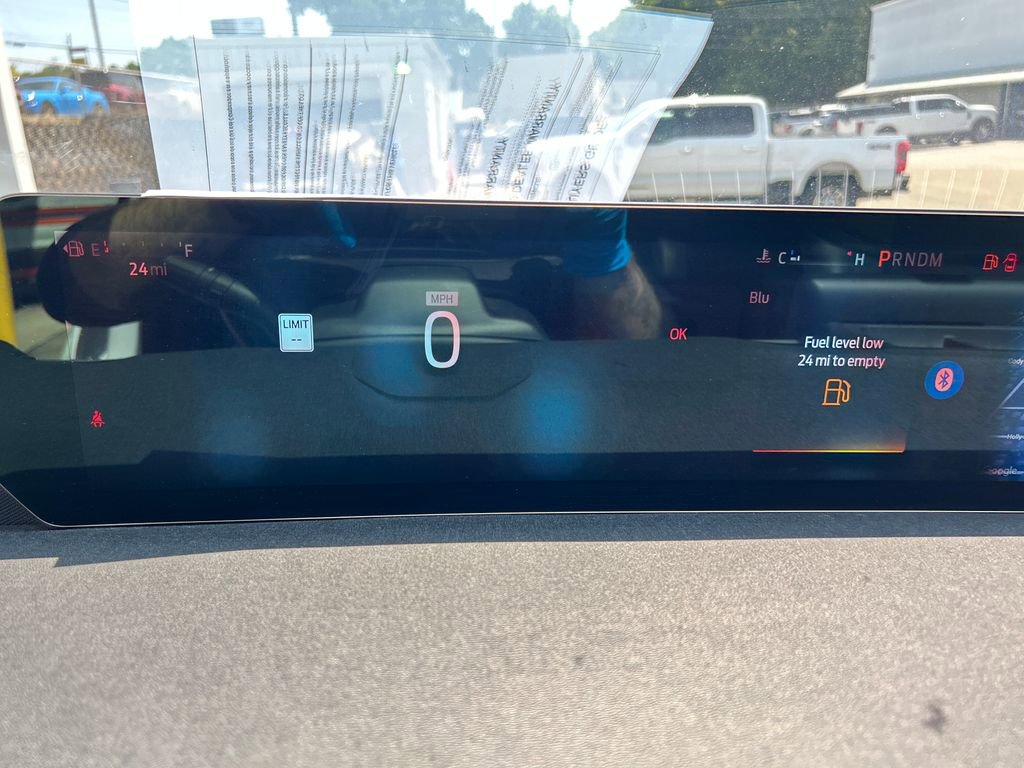 Used 2025 Ford Expedition Active RWD image 18