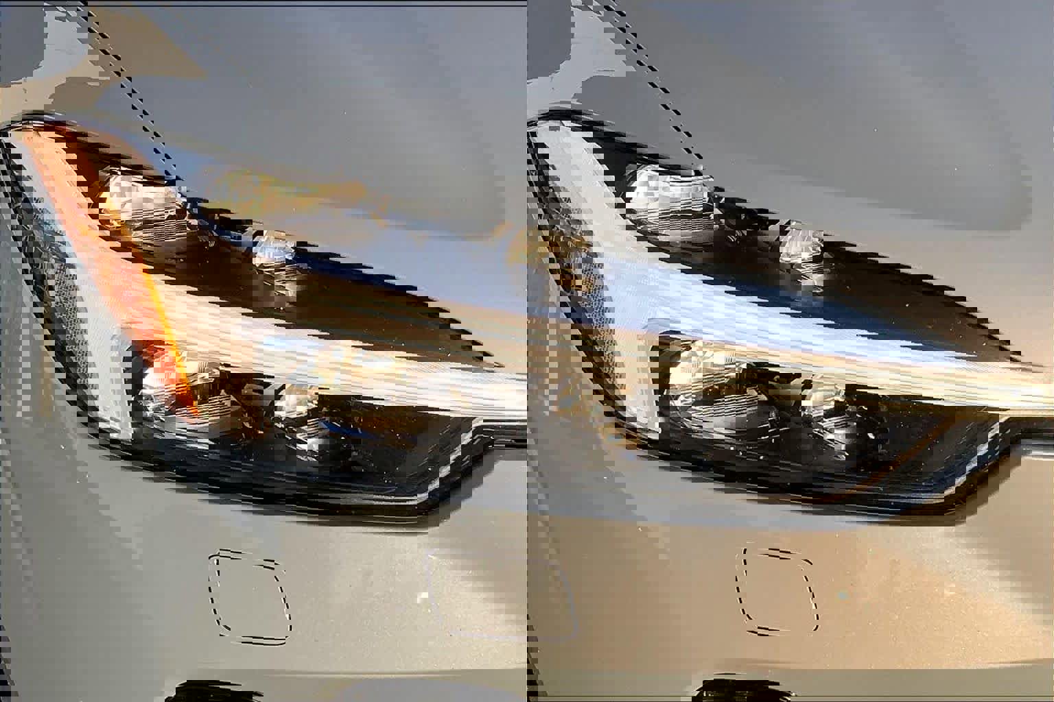 Used 2024 Volvo XC60 B5 Plus image 27