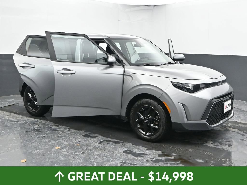 Used 2023 Kia Soul LX w/ Option Group 015 image 50