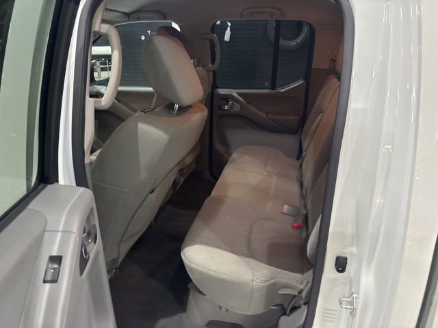 Used 2021 Nissan Frontier SV w/ Midnight Edition Floor Mats image 21