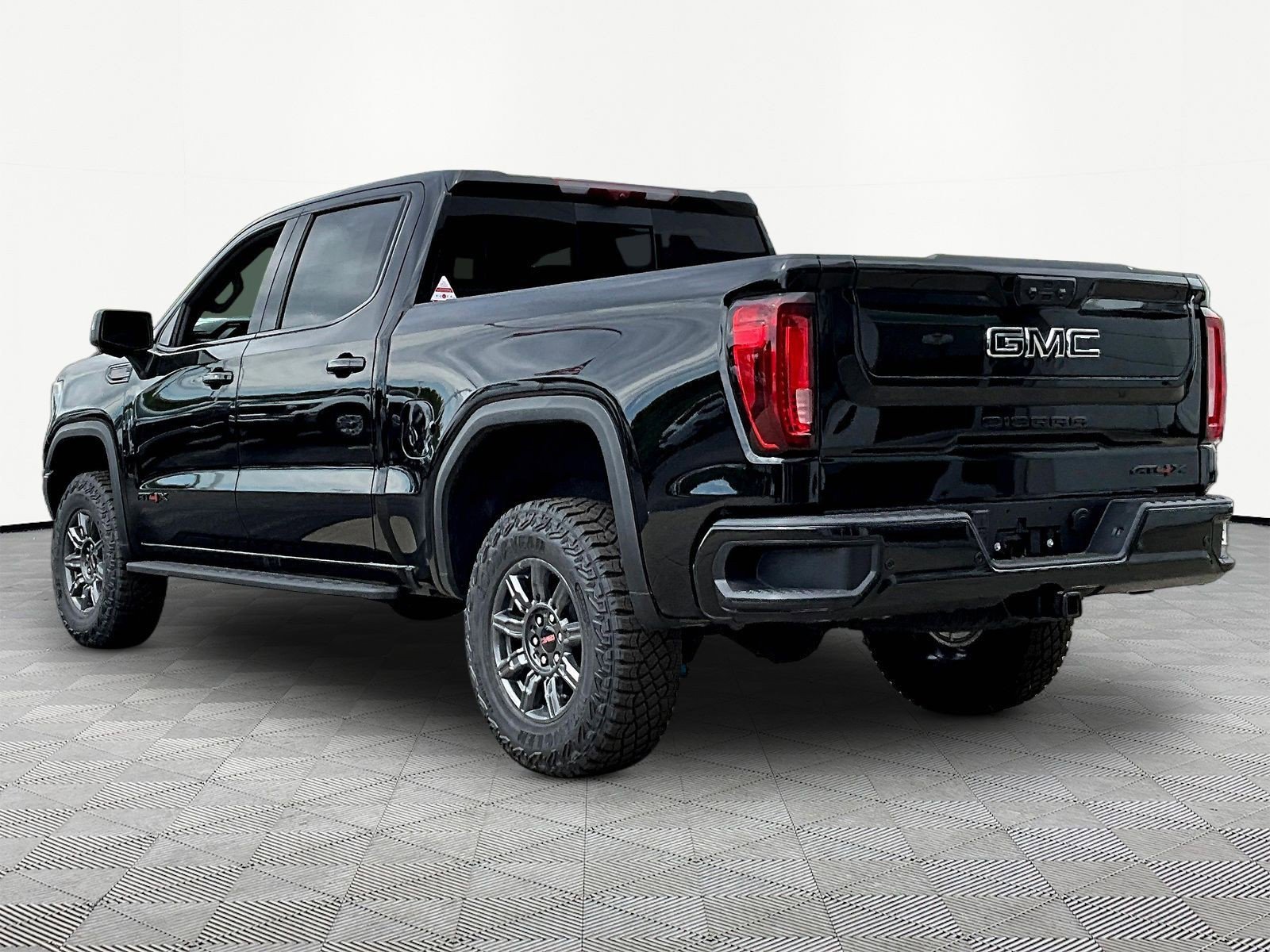 New 2026 GMC Sierra 1500 AT4X w/ LPO, Black Badging Package AWD/4WD image 3