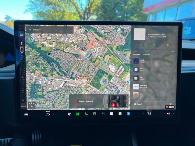 Used 2024 Tesla Model S image 16