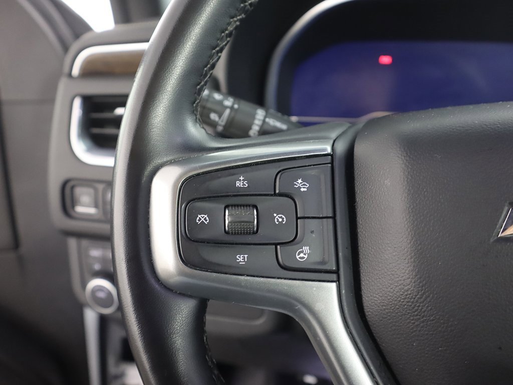 Used 2023 Chevrolet Suburban Premier image 46