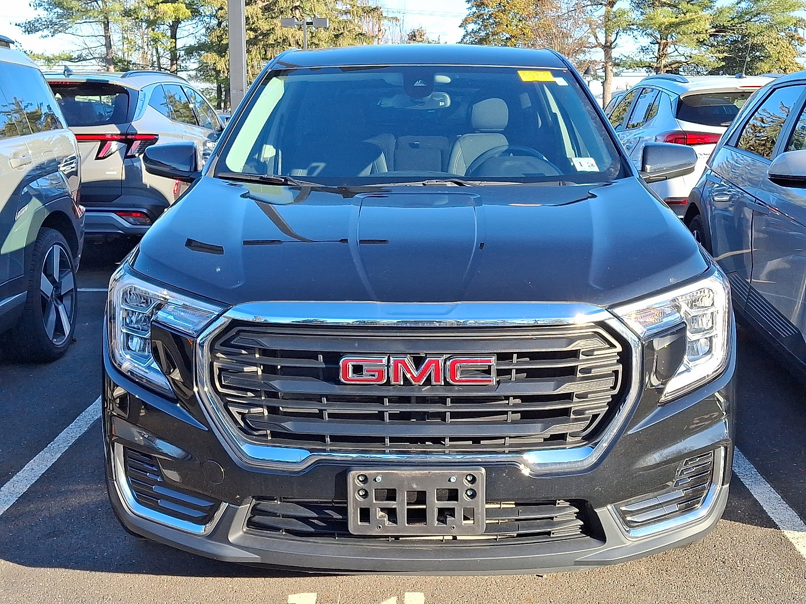 Certified 2023 GMC Terrain SLE image 3