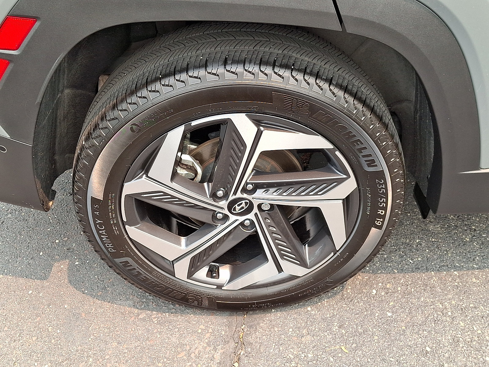 Used 2024 Hyundai Tucson Limited AWD/4WD image 8