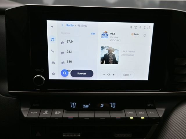 Used 2025 Toyota Camry SE w/ Convenience Package image 43