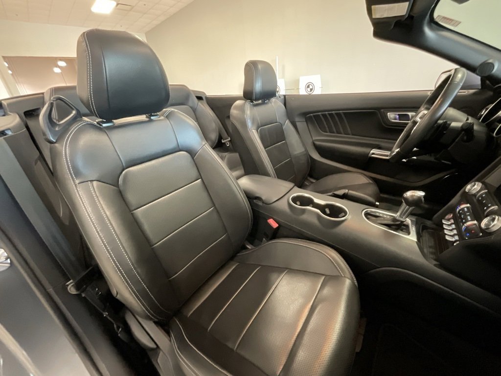 Used 2021 Ford Mustang Premium image 18