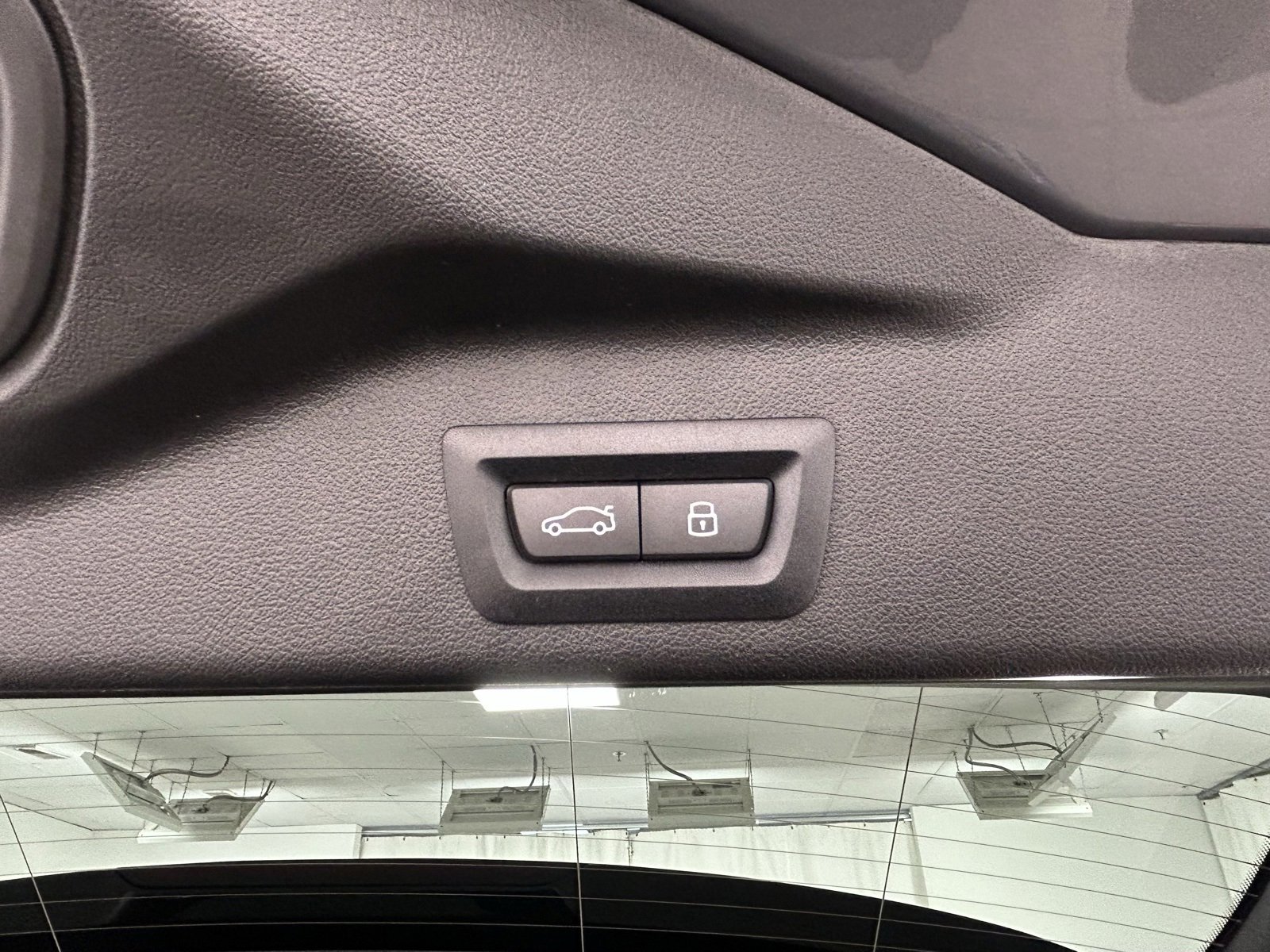 Used 2025 BMW X5 M60i image 39